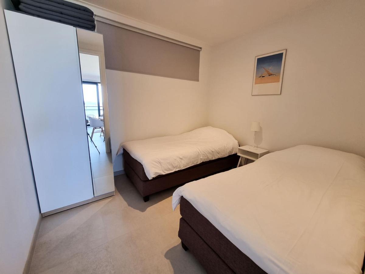 Appartement Aan Jachthaven Met Zicht Op Veerse Meer Arnemuiden Luaran gambar