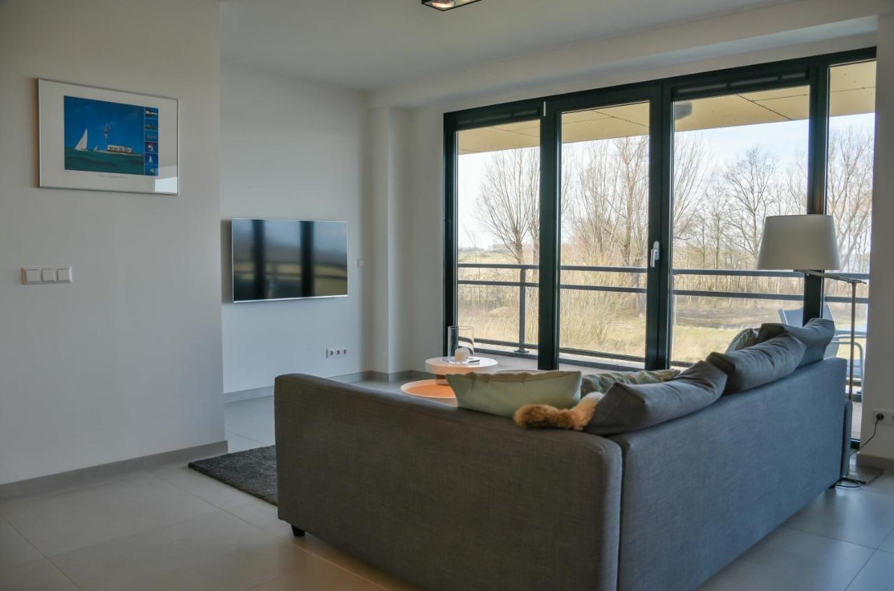 Appartement Aan Jachthaven Met Zicht Op Veerse Meer Arnemuiden Luaran gambar